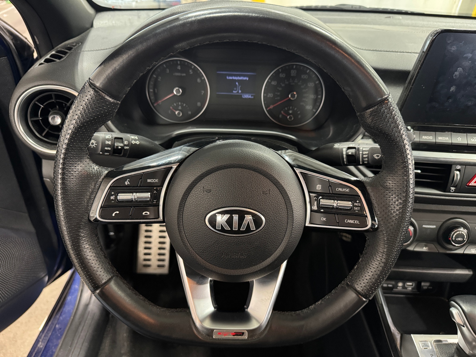 Thumbnail: 2021 Kia Forte - 5