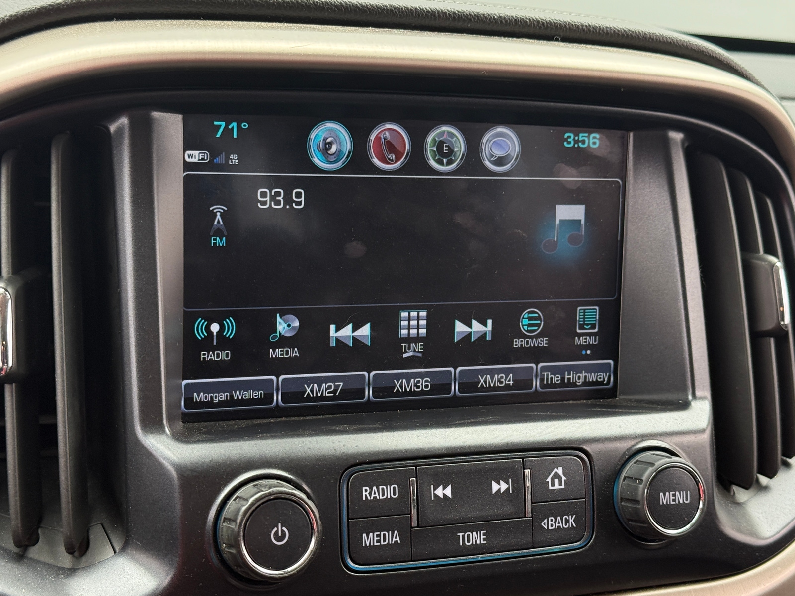 Thumbnail: 2017 GMC Canyon - 3