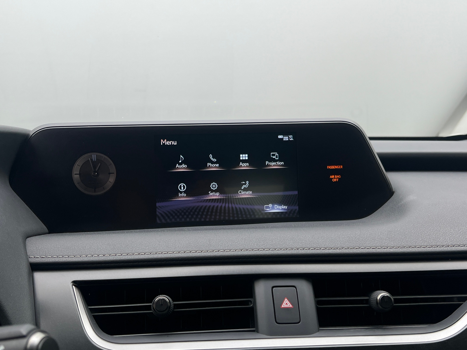 Thumbnail: 2021 Lexus UX - 3