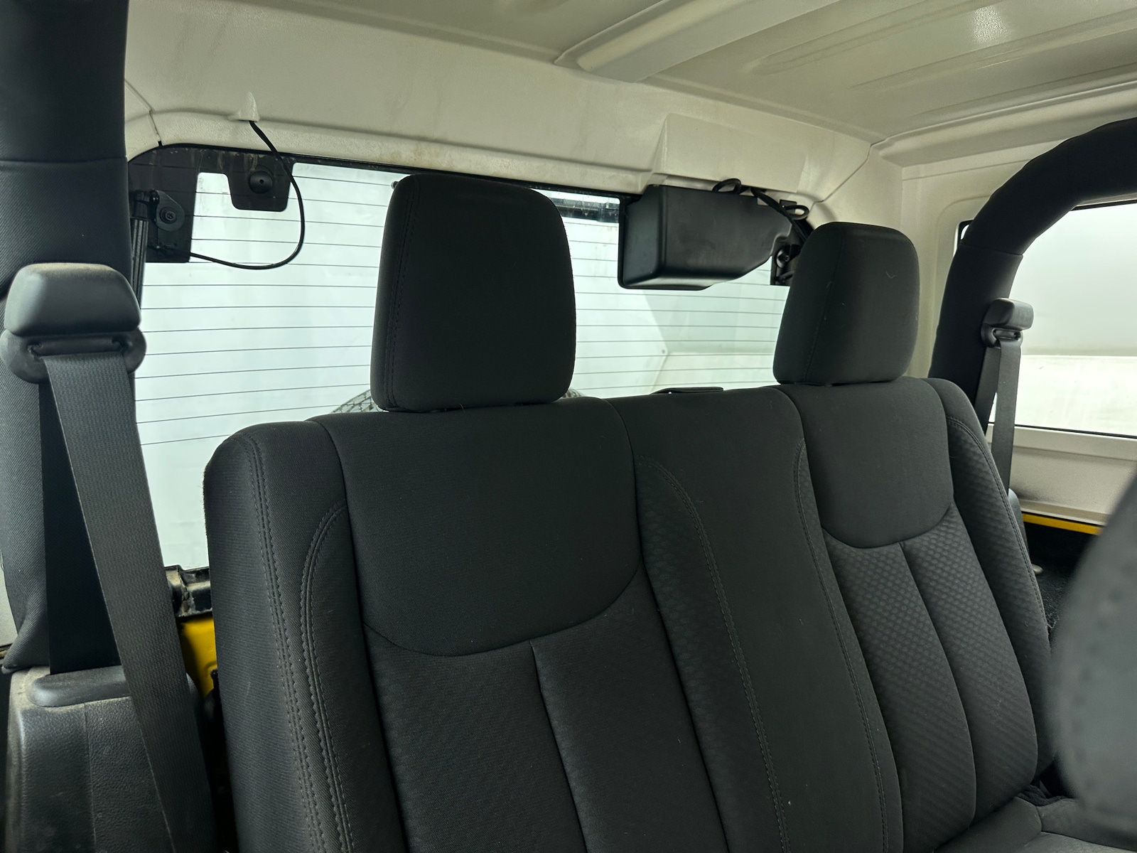 Thumbnail: 2015 Jeep Wrangler - 6