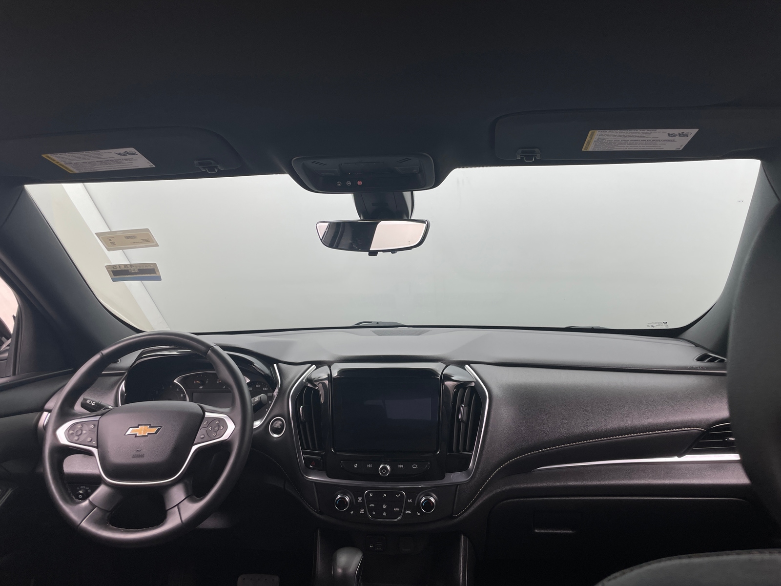 Thumbnail: 2023 Chevrolet Traverse - 2