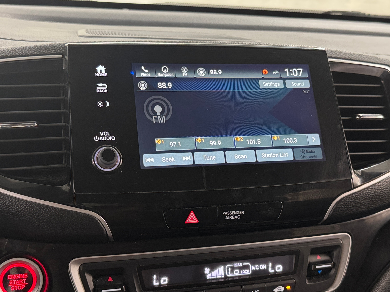 Thumbnail: 2020 Honda Pilot - 3
