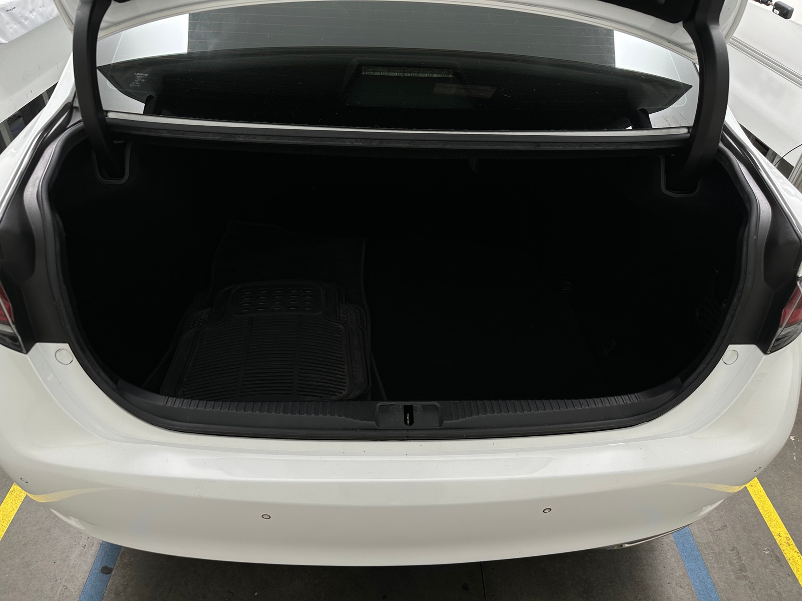 Thumbnail: 2016 Lexus GS - 6