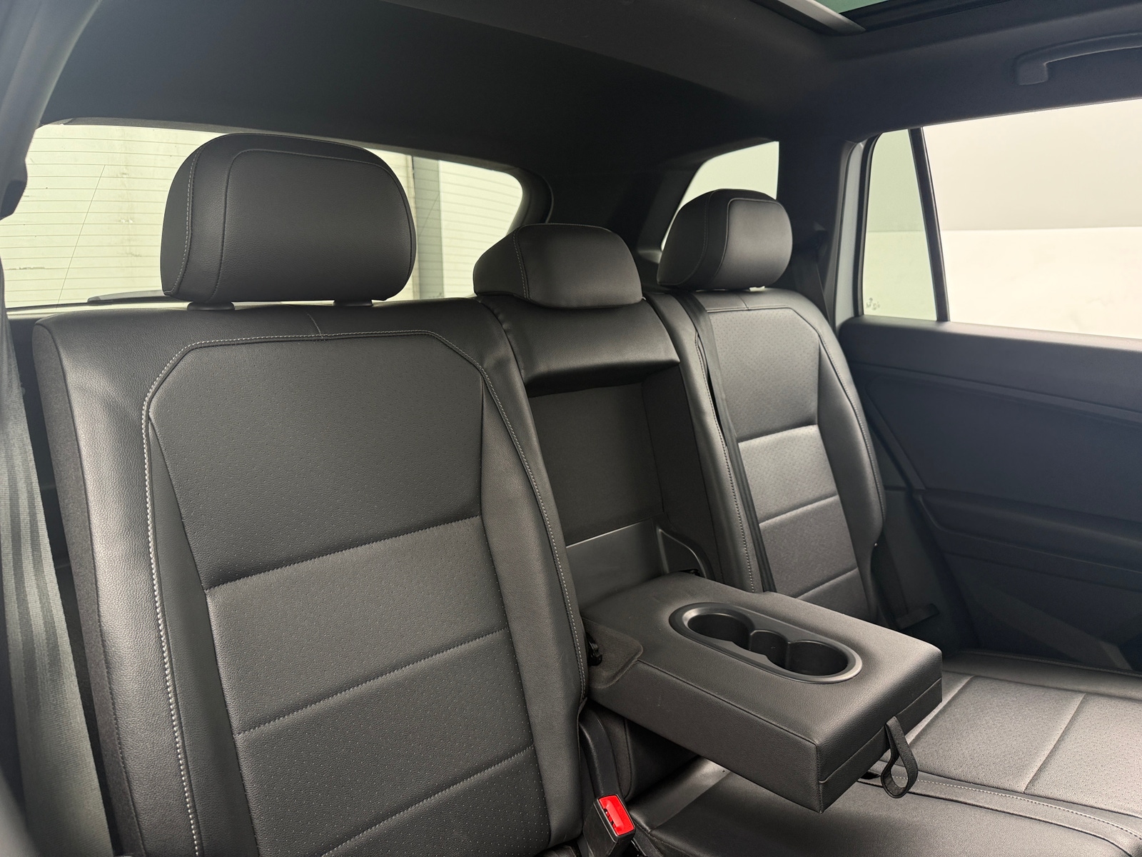 Thumbnail: 2019 Volkswagen Tiguan - 5