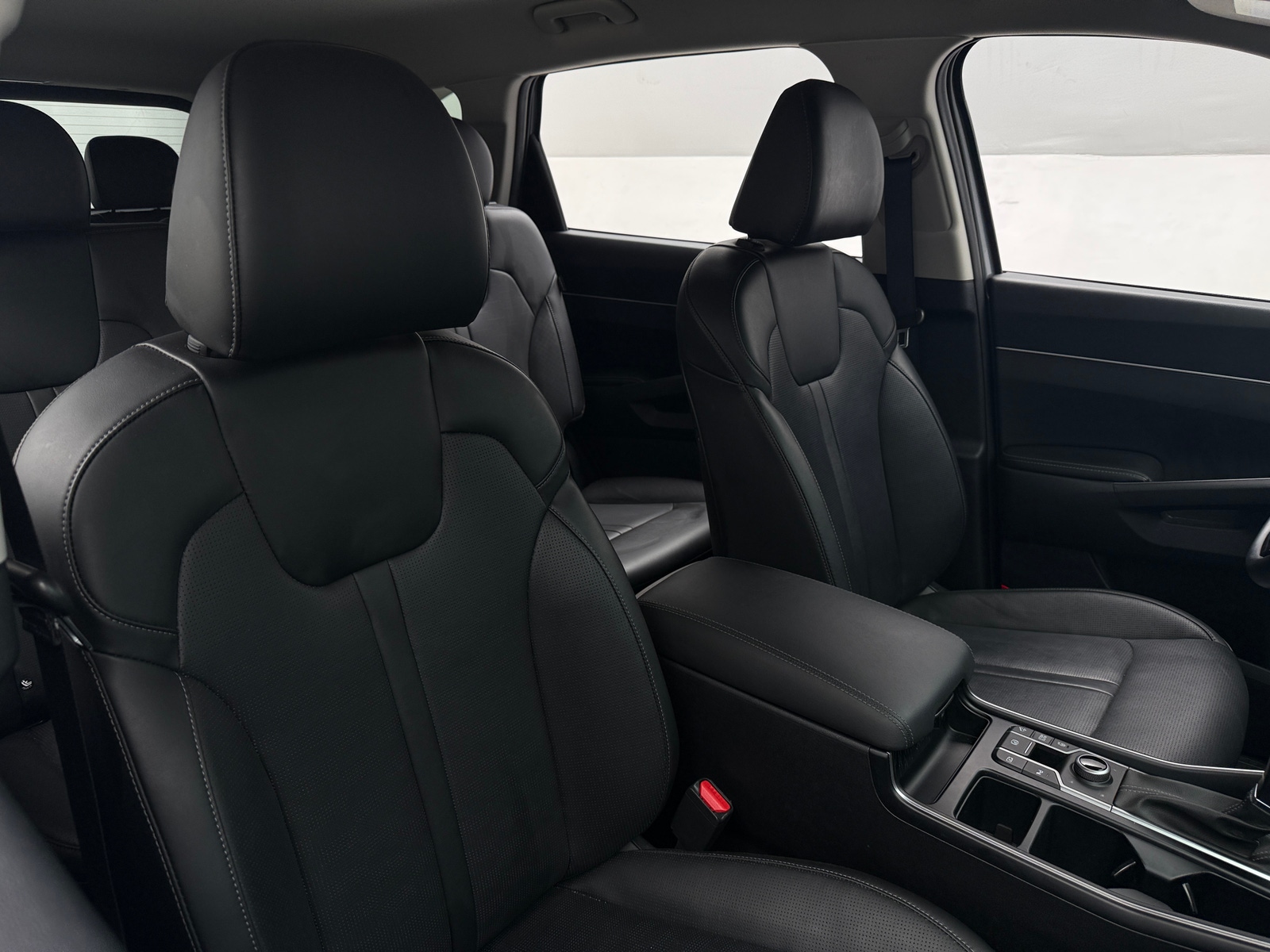 Thumbnail: 2024 Kia Sorento - 2