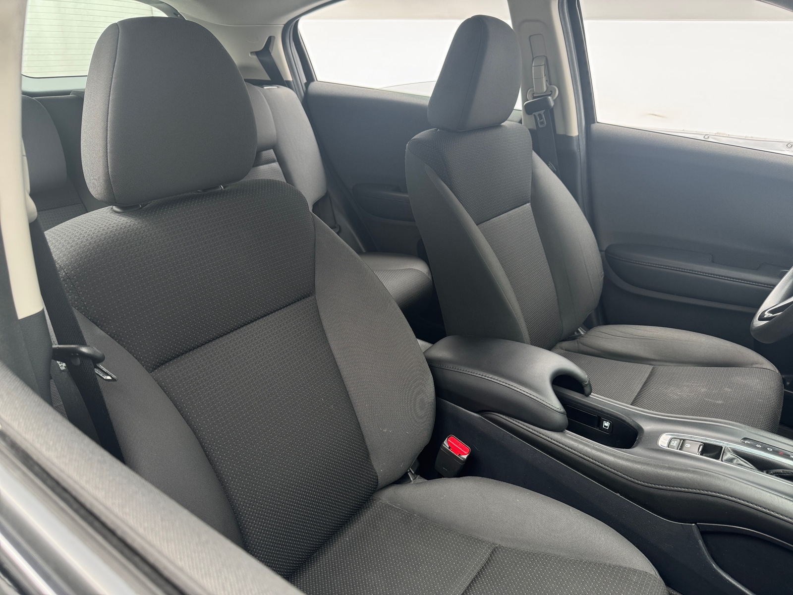 Thumbnail: 2020 Honda HR-V - 2