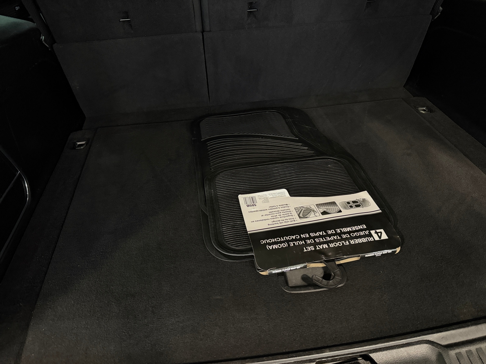 Thumbnail: 2024 Jeep Wagoneer - 6
