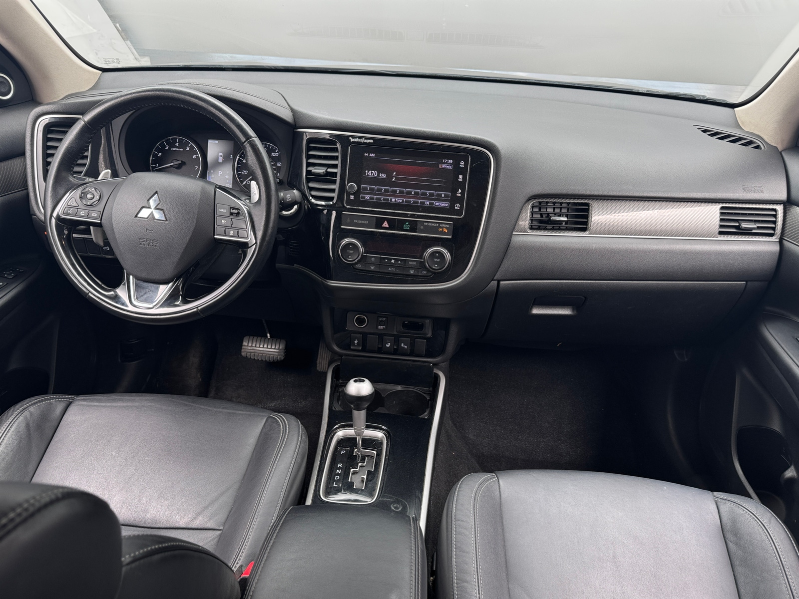 Thumbnail: 2019 Mitsubishi Outlander - 2