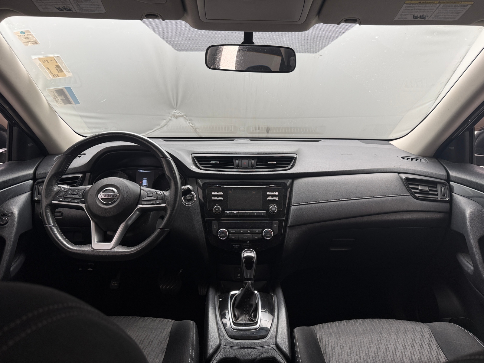 Thumbnail: 2017 Nissan Rogue - 3