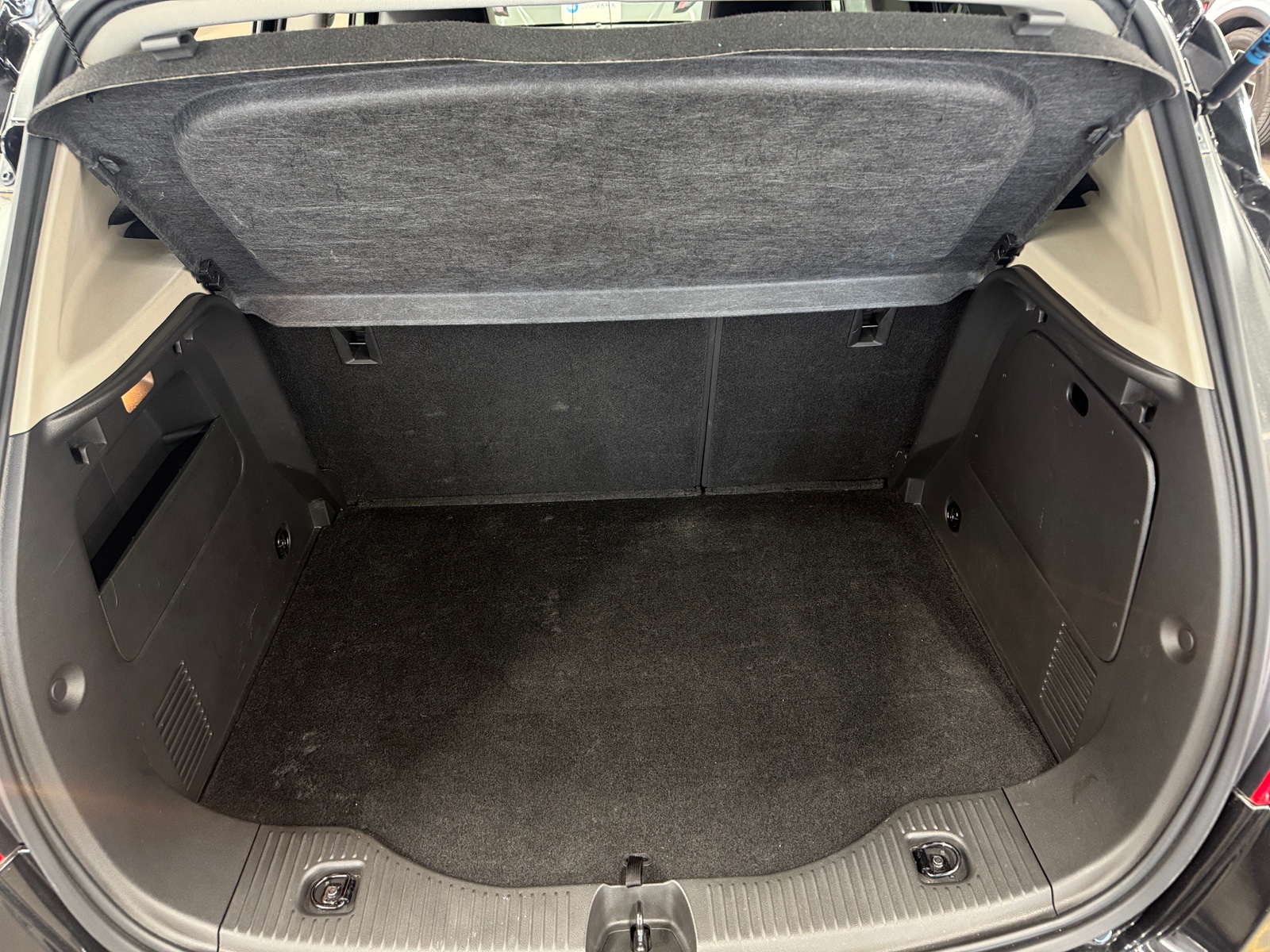 Thumbnail: 2019 Buick Encore - 6