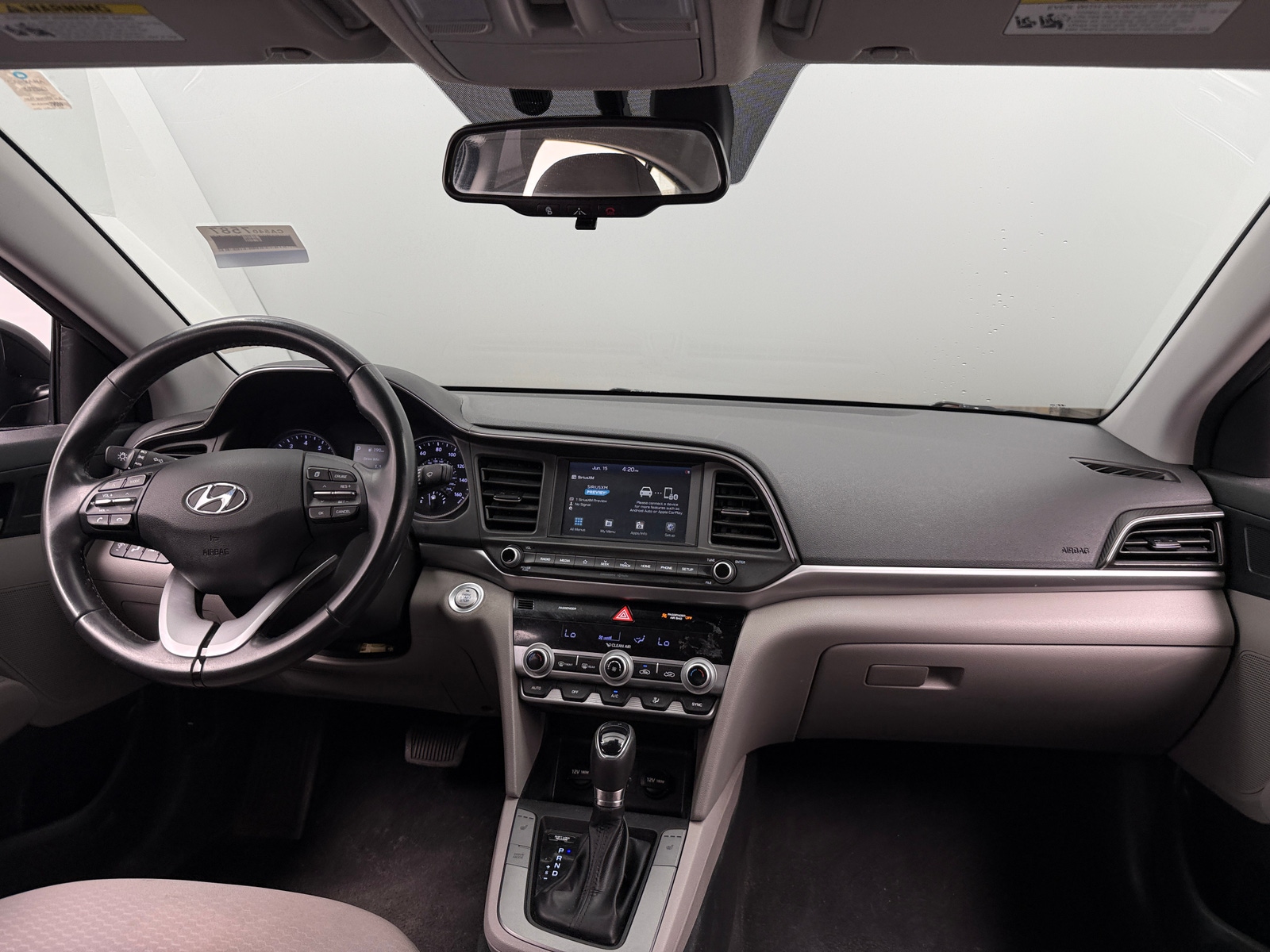 Thumbnail: 2020 Hyundai Elantra - 3