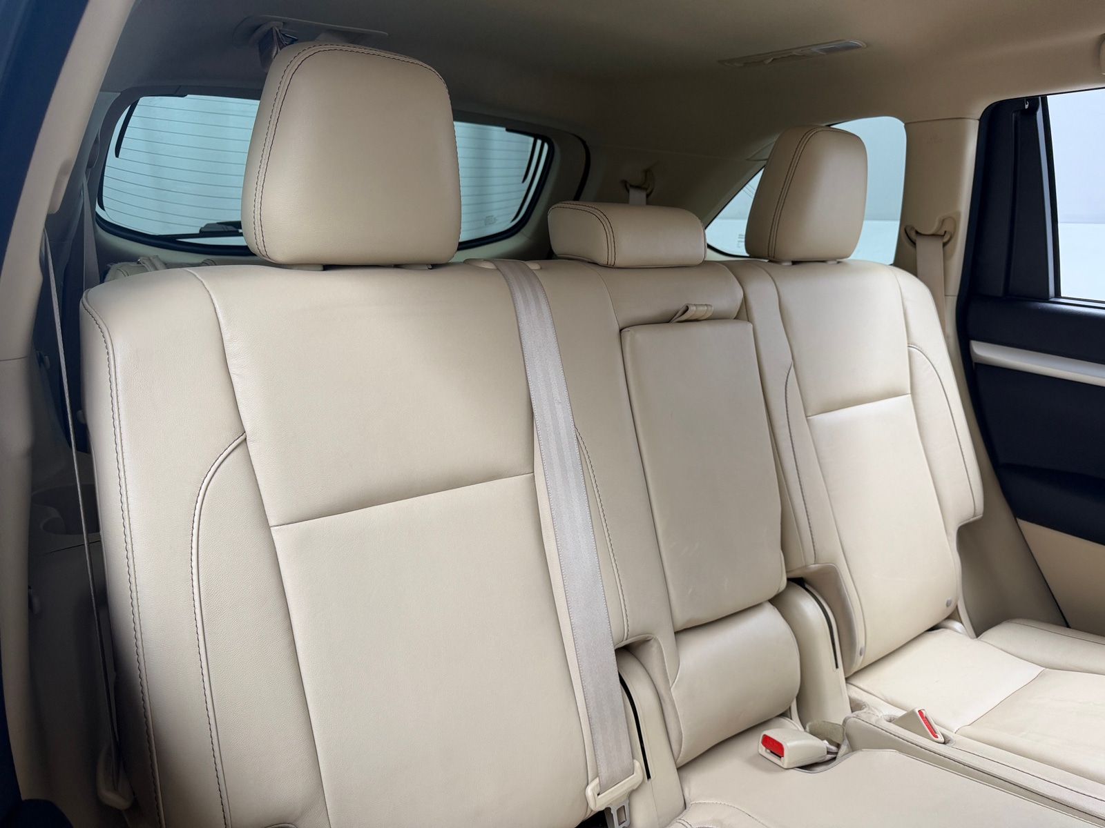 Thumbnail: 2016 Toyota Highlander - 5