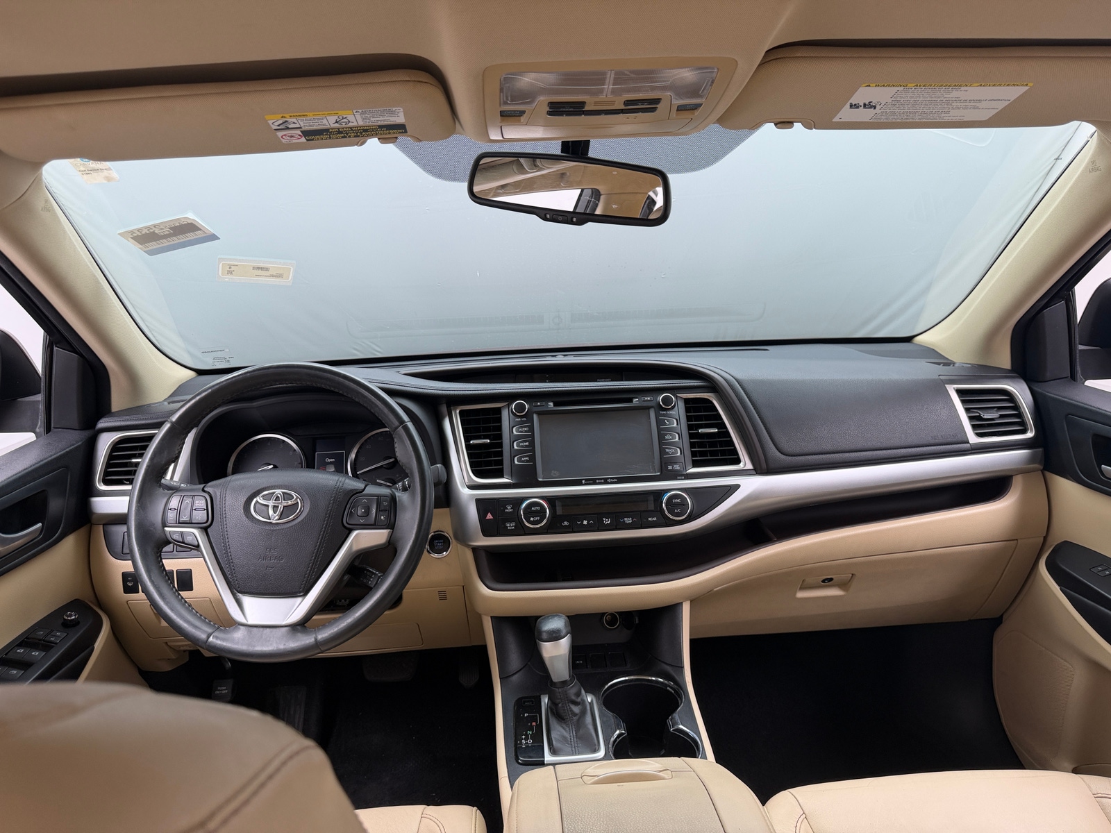 Thumbnail: 2016 Toyota Highlander - 2
