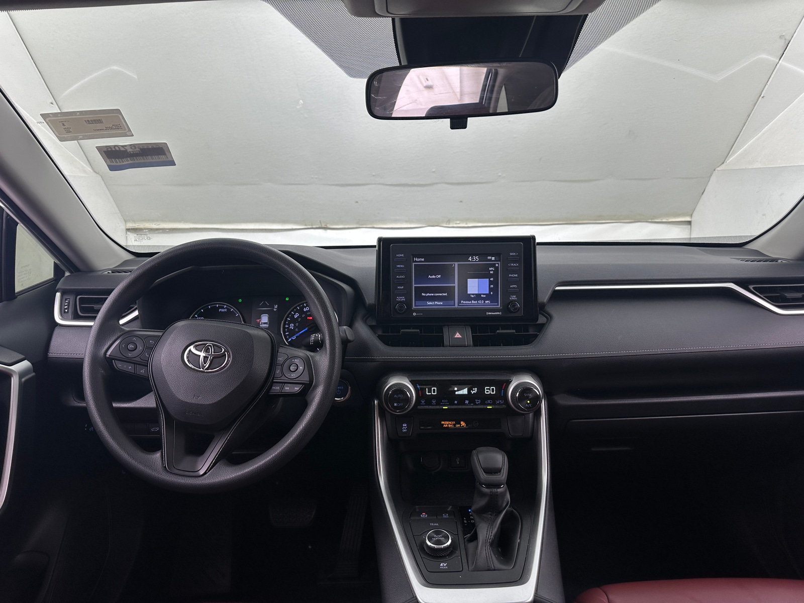 Thumbnail: 2020 Toyota RAV4 - 3