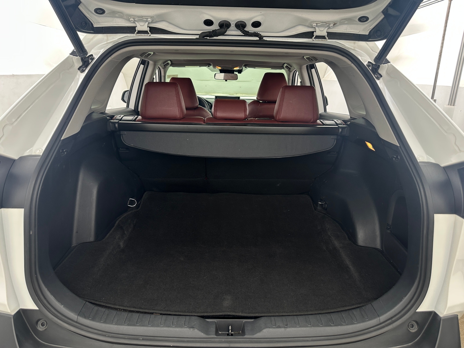 Thumbnail: 2020 Toyota RAV4 - 7