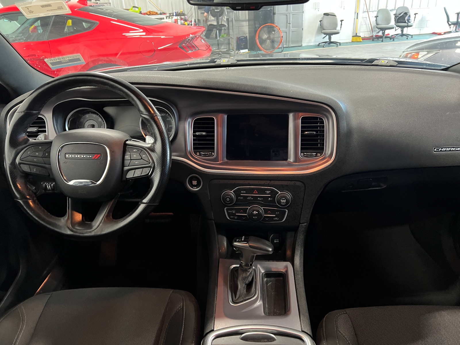 Thumbnail: 2019 Dodge Charger - 3