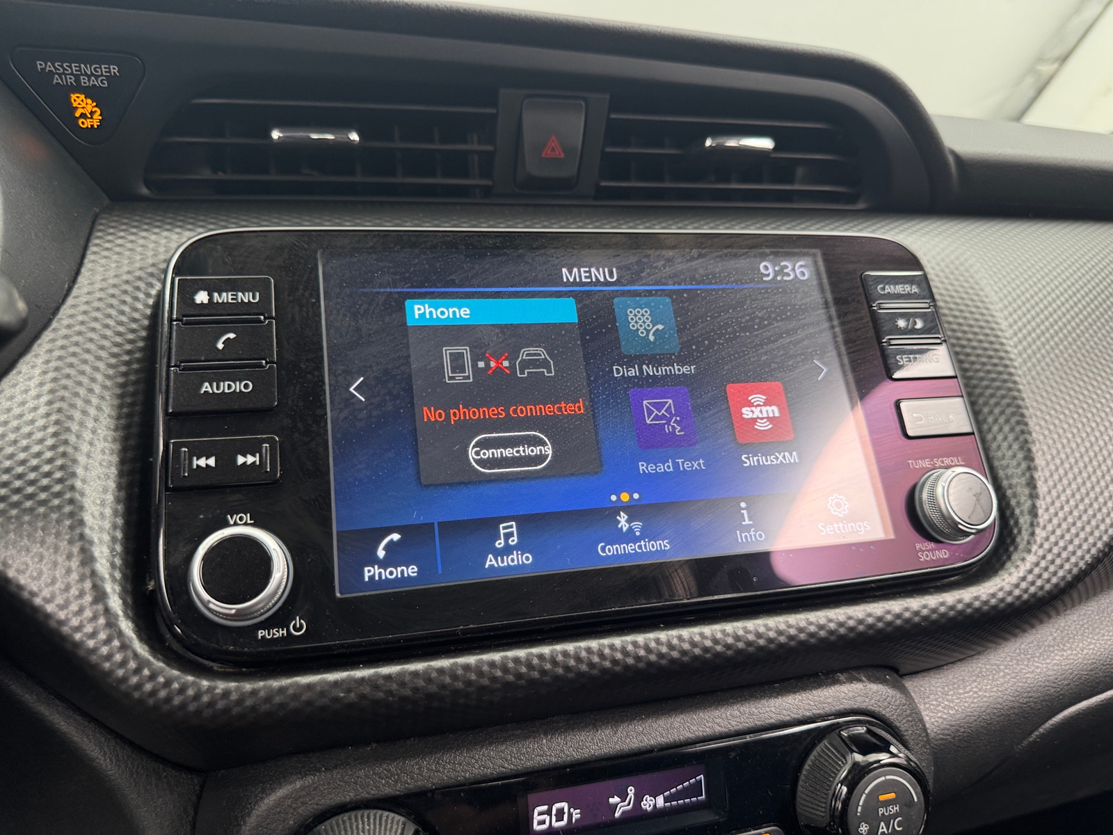 Thumbnail: 2021 Nissan Kicks - 4