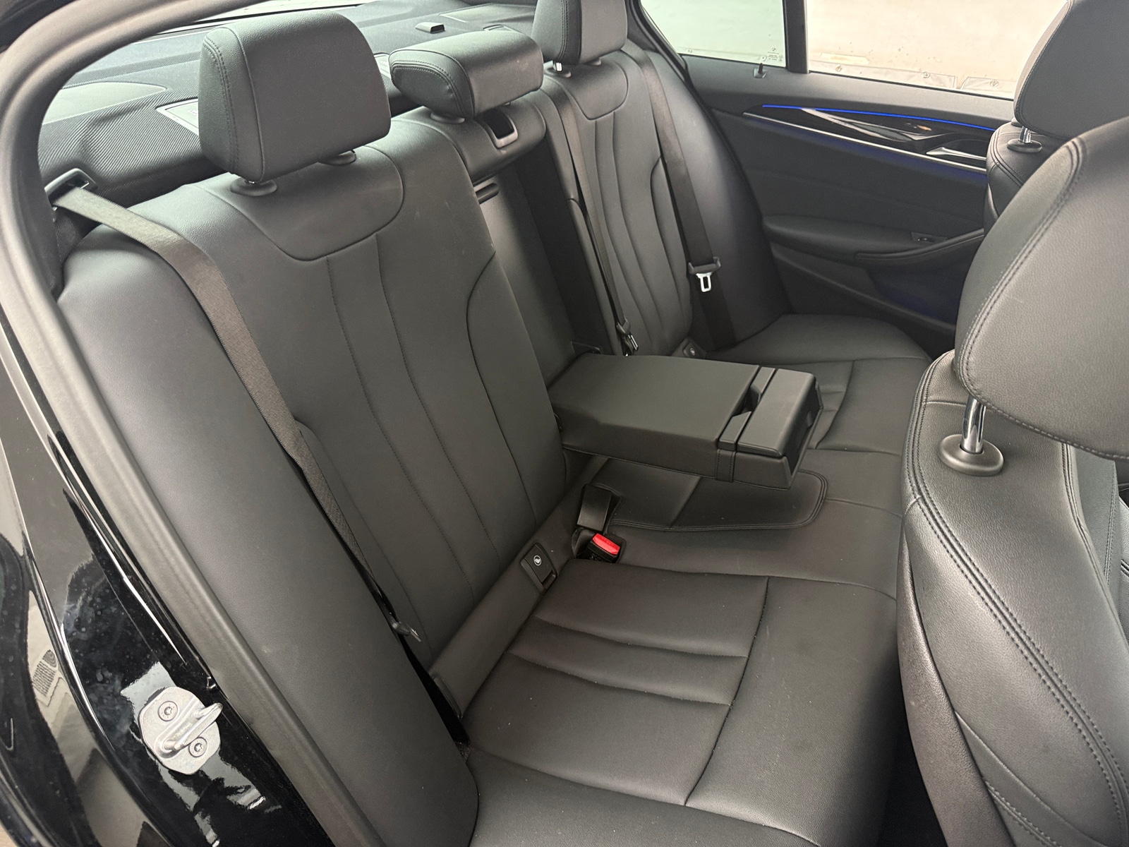 Thumbnail: 2018 BMW 5 Series - 5