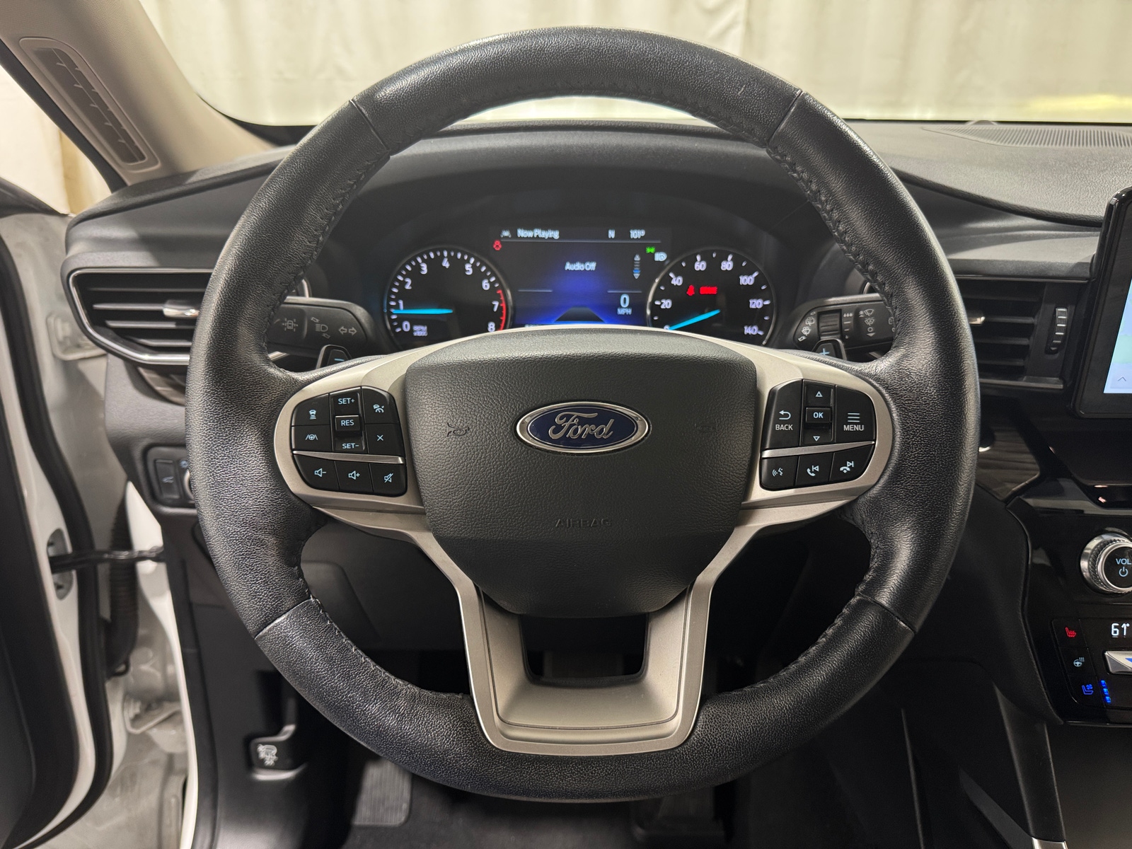 Thumbnail: 2021 Ford Explorer - 4
