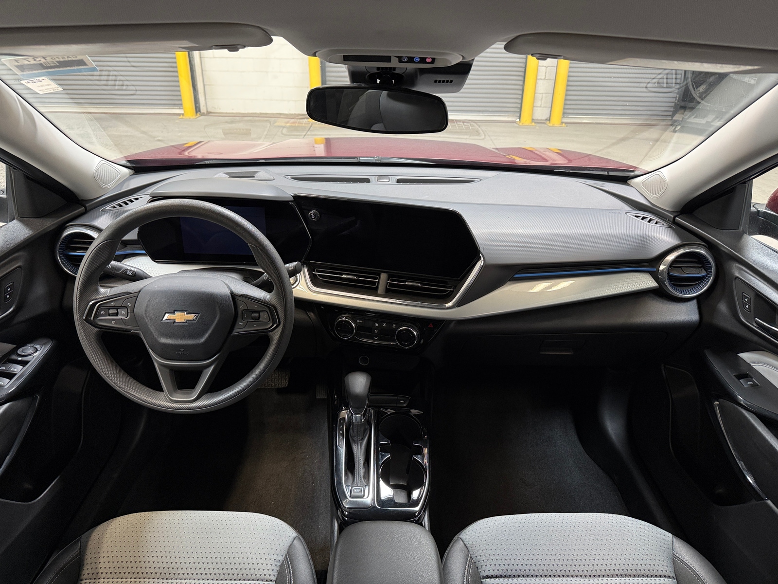 Thumbnail: 2025 Chevrolet Trax - 3