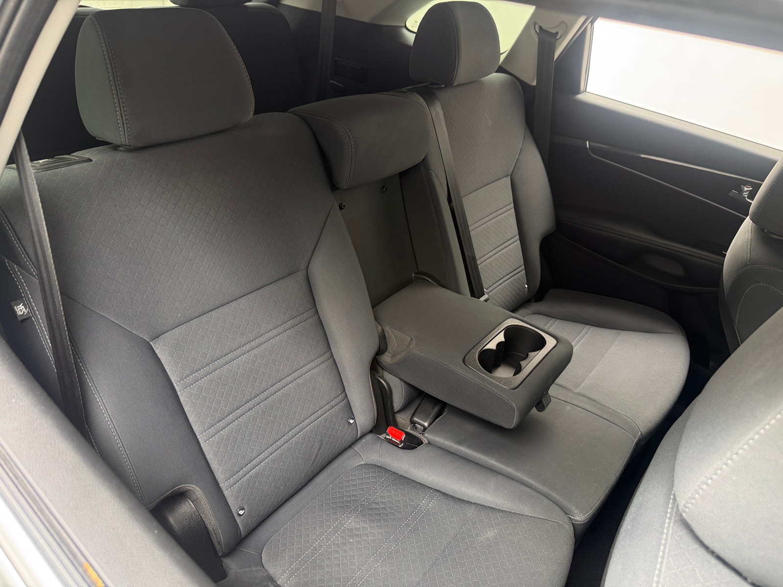 Thumbnail: 2019 Kia Sorento - 6