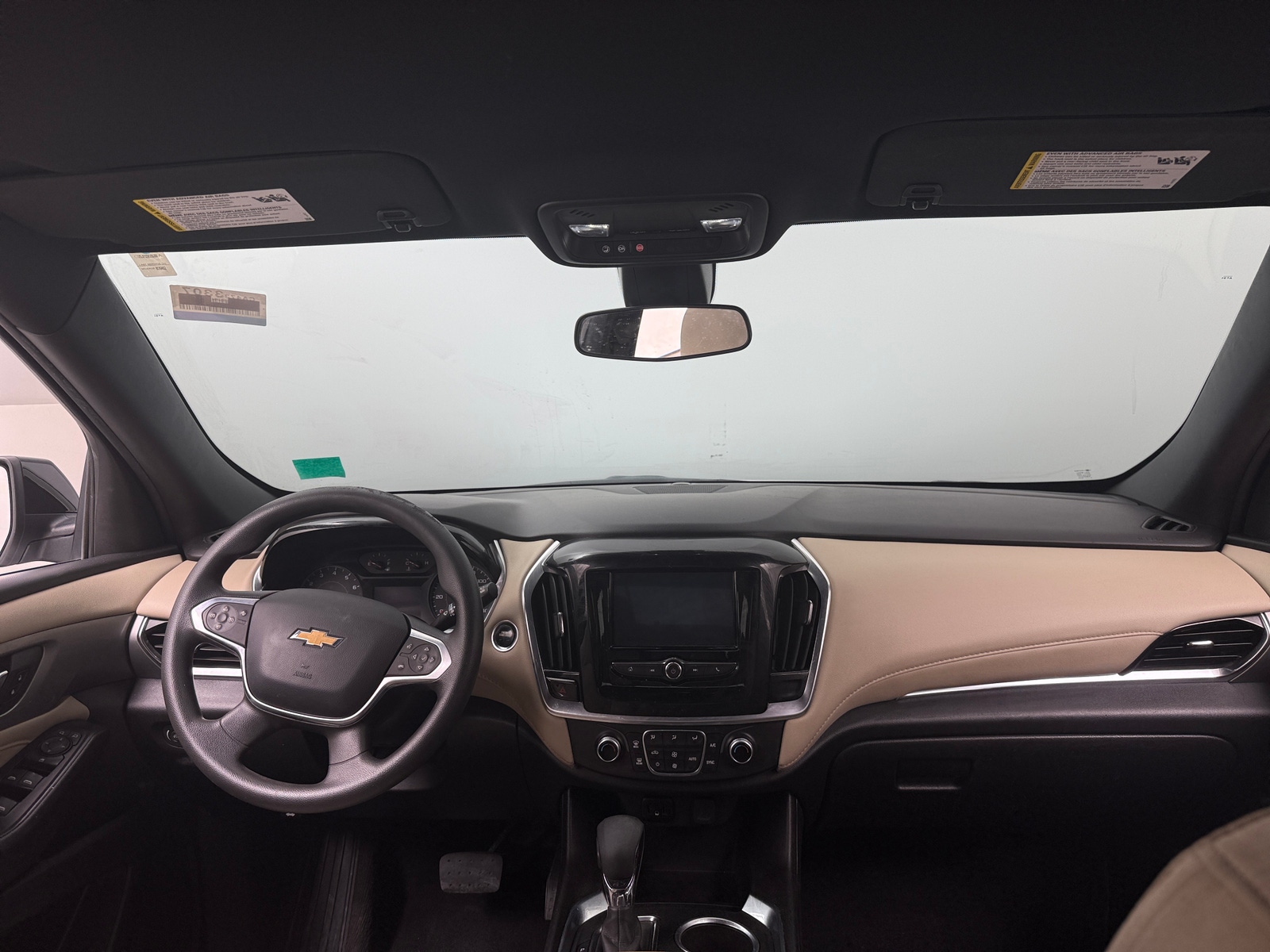 Thumbnail: 2022 Chevrolet Traverse - 3