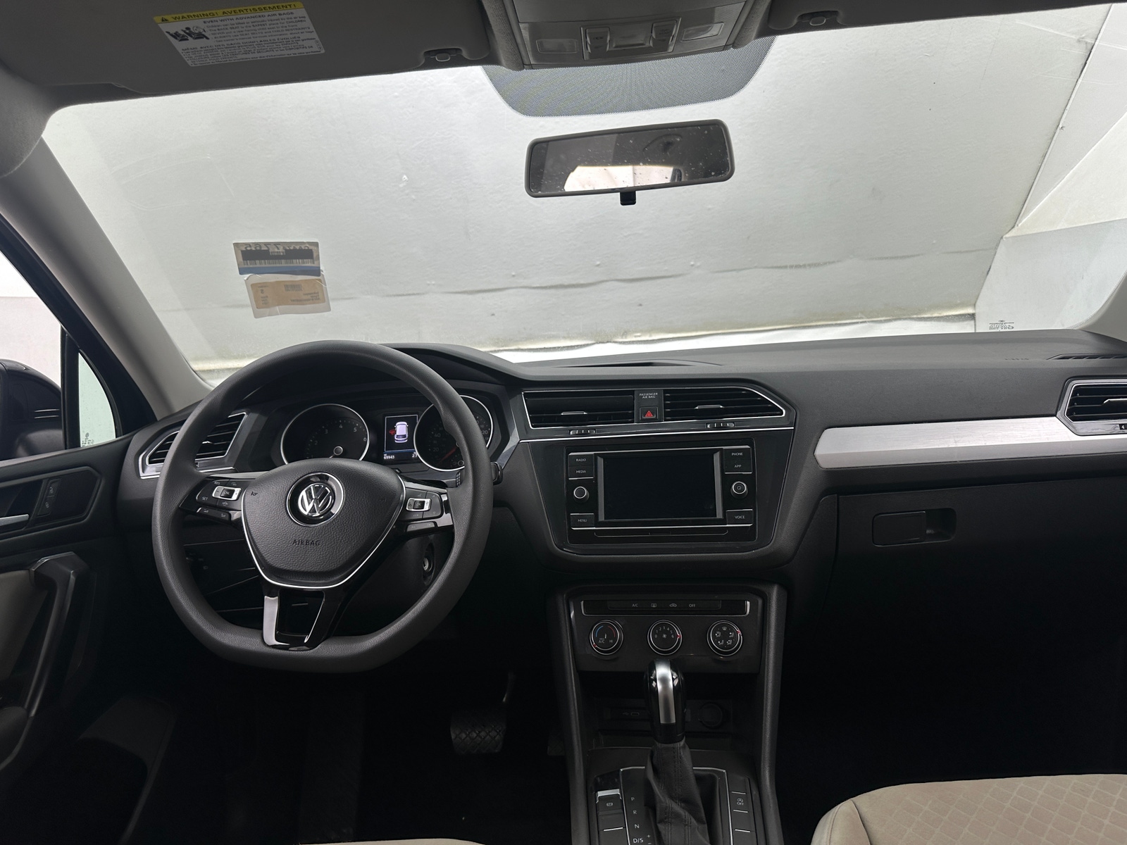 Thumbnail: 2021 Volkswagen Tiguan - 3