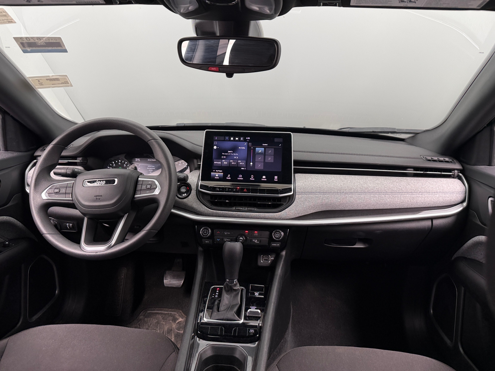Thumbnail: 2024 Jeep Compass - 3