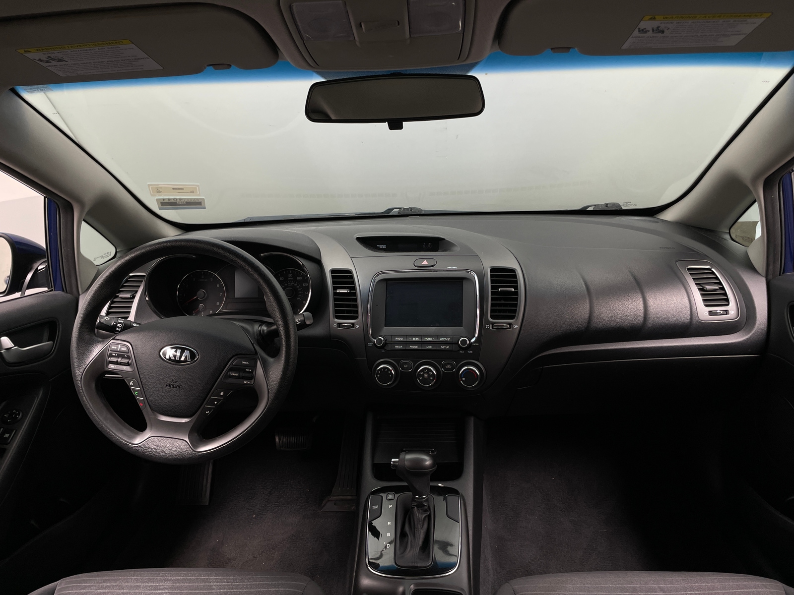 Thumbnail: 2018 Kia Forte - 3