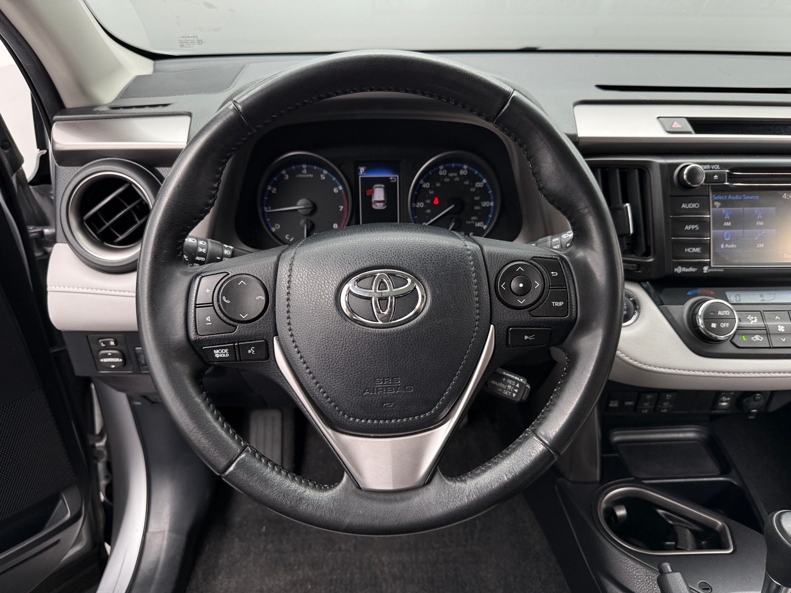 Thumbnail: 2018 Toyota RAV4 - 5