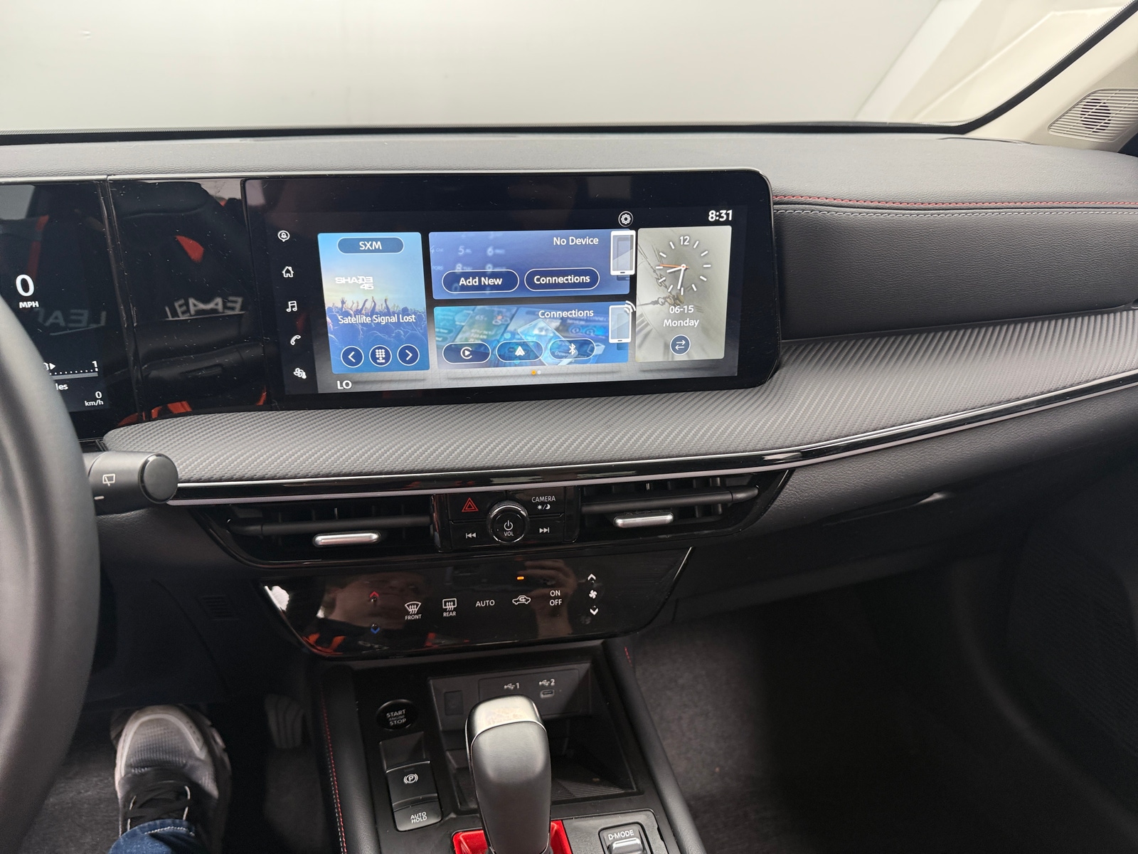 Thumbnail: 2025 Nissan Kicks - 4