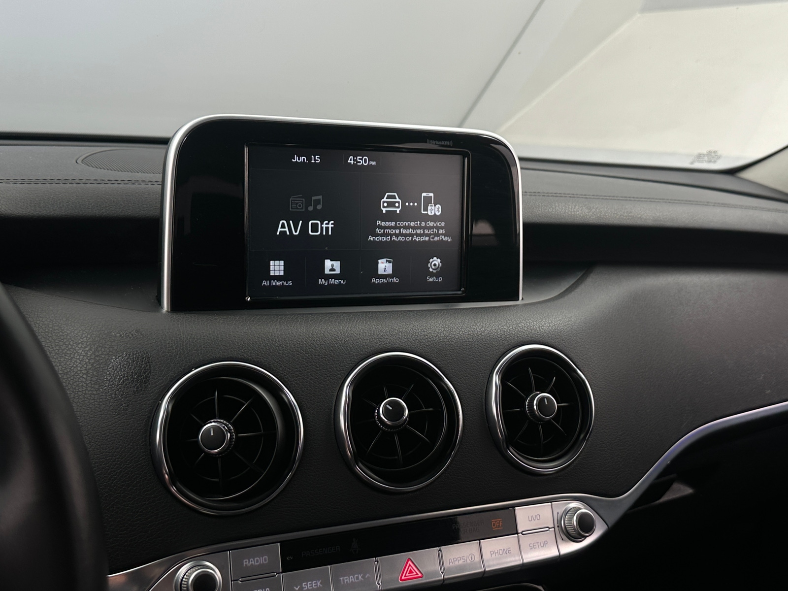 Thumbnail: 2019 Kia Stinger - 3