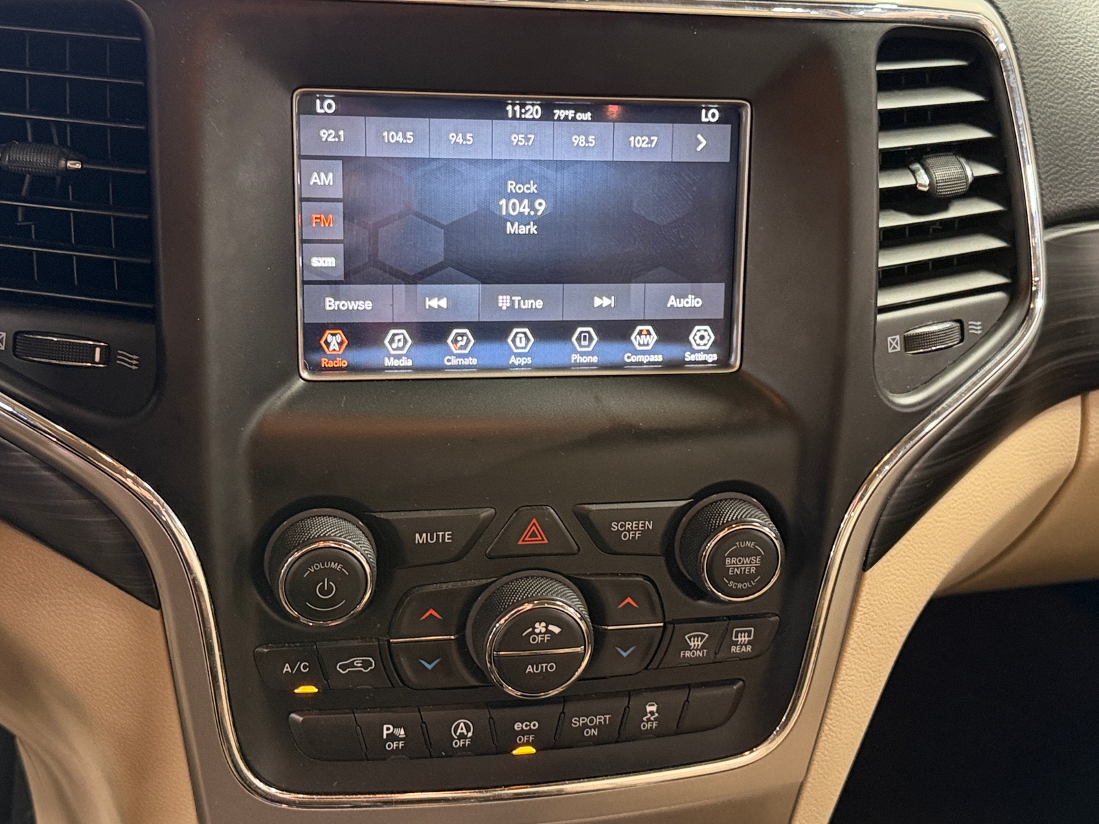 Thumbnail: 2019 Jeep Grand Cherokee - 4