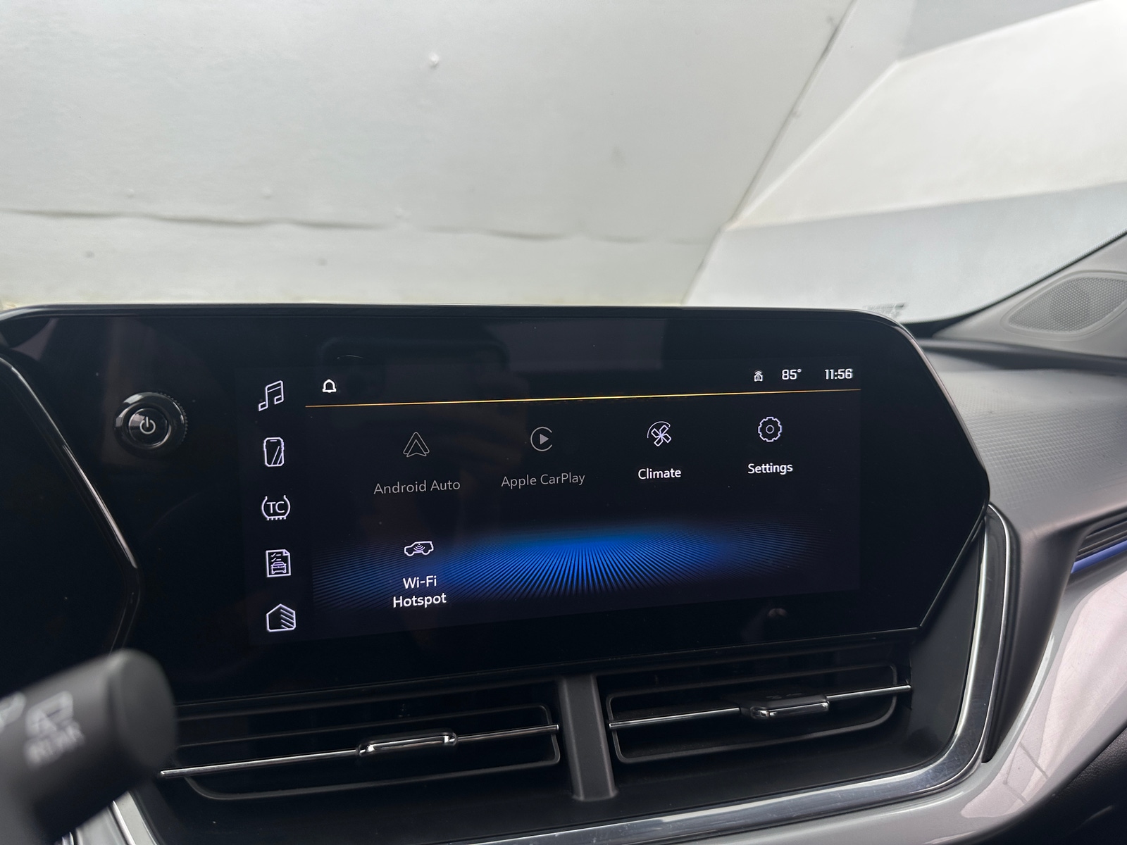 Thumbnail: 2025 Chevrolet Trax - 4