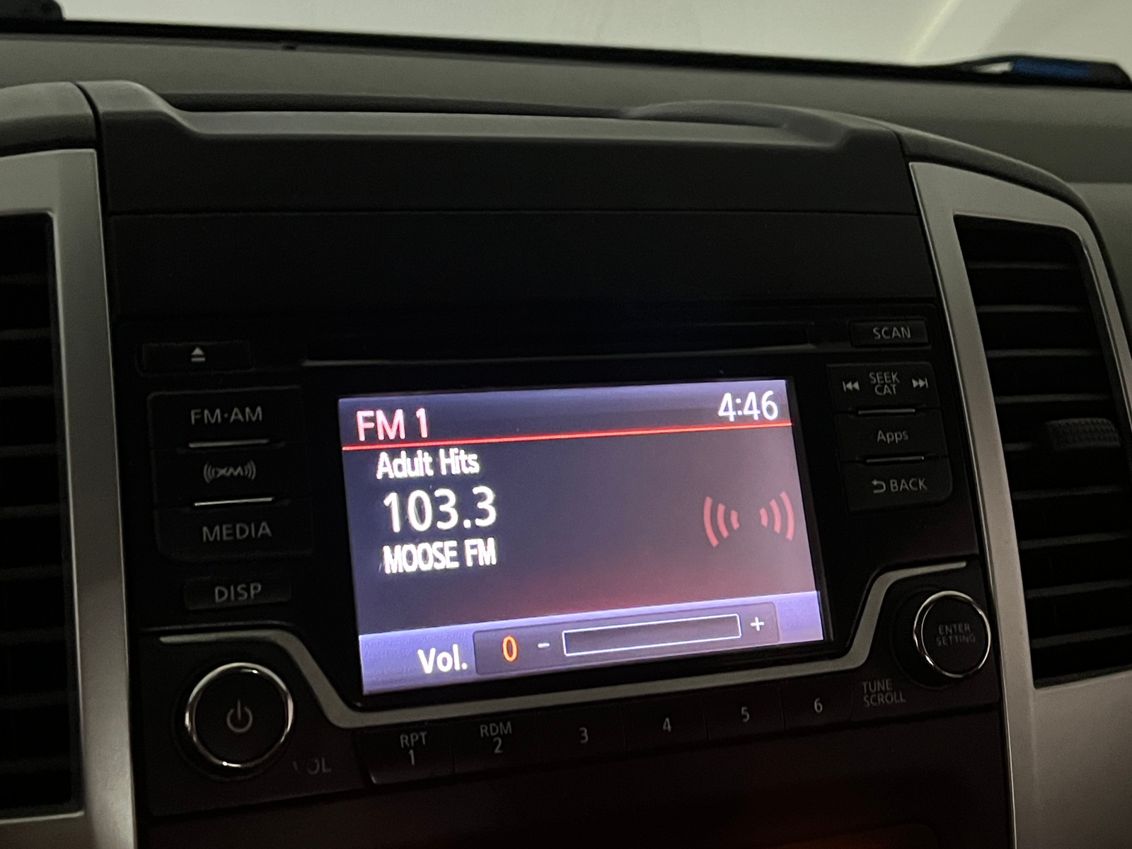 Thumbnail: 2015 Nissan Frontier - 4