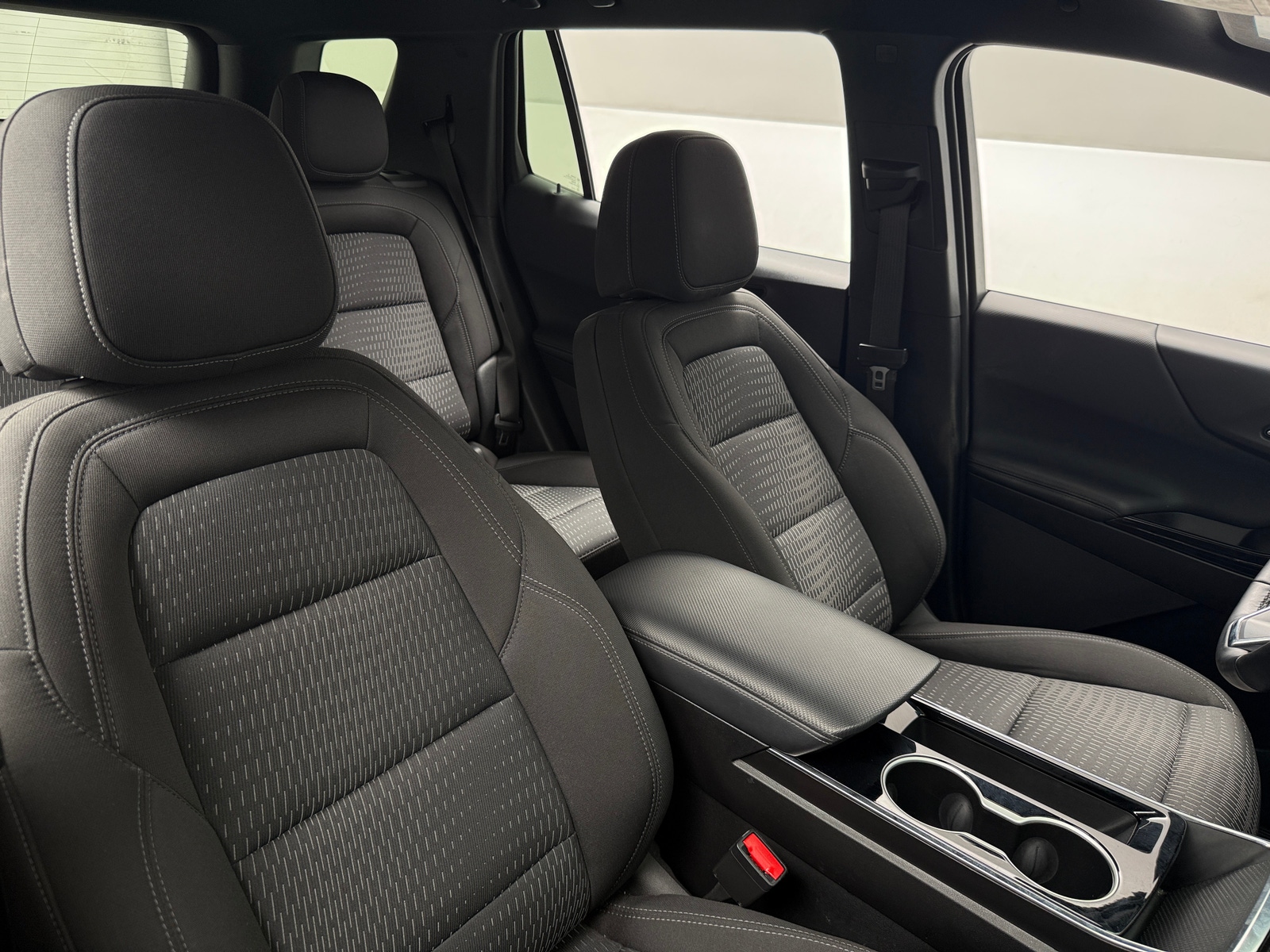 Thumbnail: 2025 Chevrolet Equinox - 2