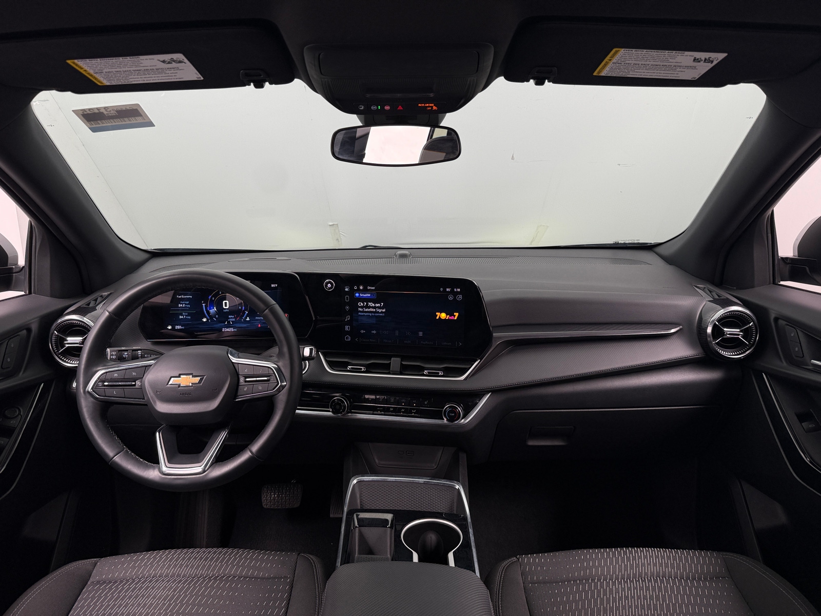 Thumbnail: 2025 Chevrolet Equinox - 3