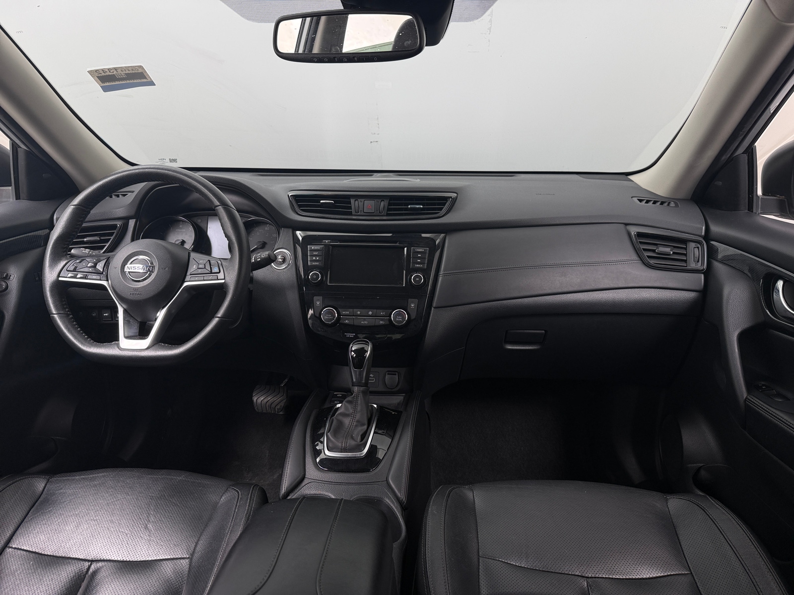 Thumbnail: 2019 Nissan Rogue - 2