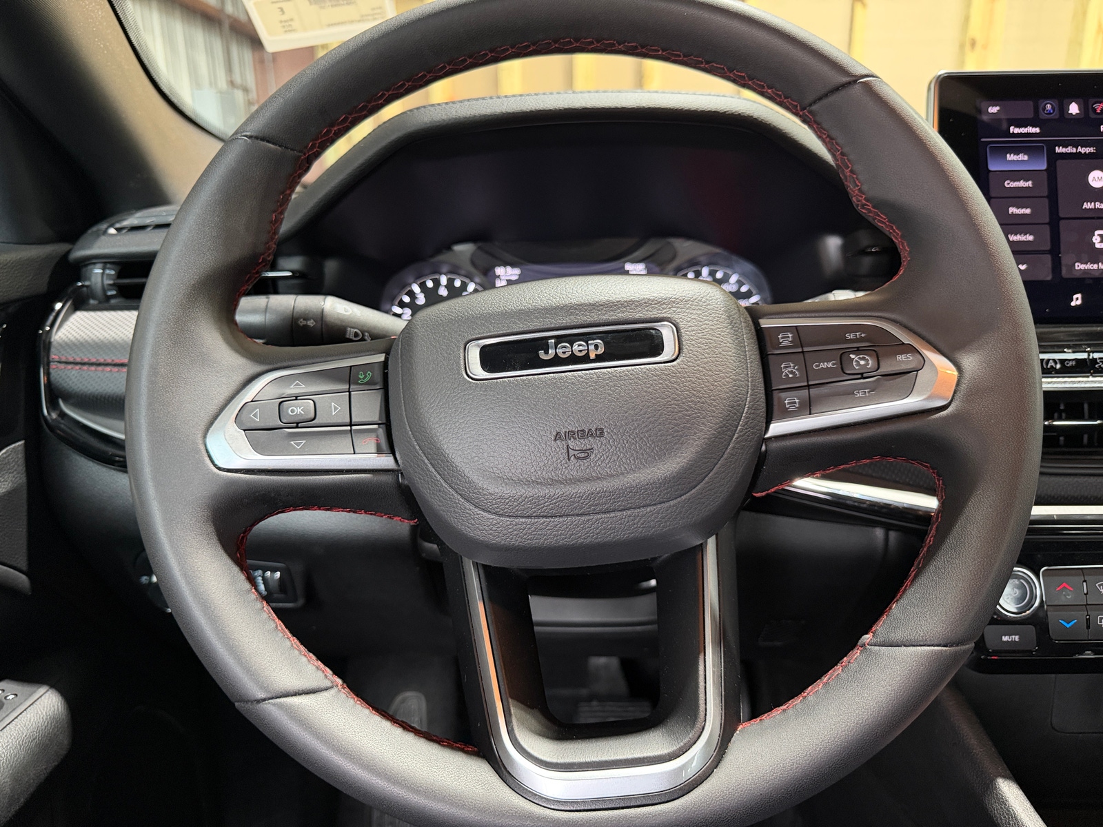 Thumbnail: 2025 Jeep Compass - 4