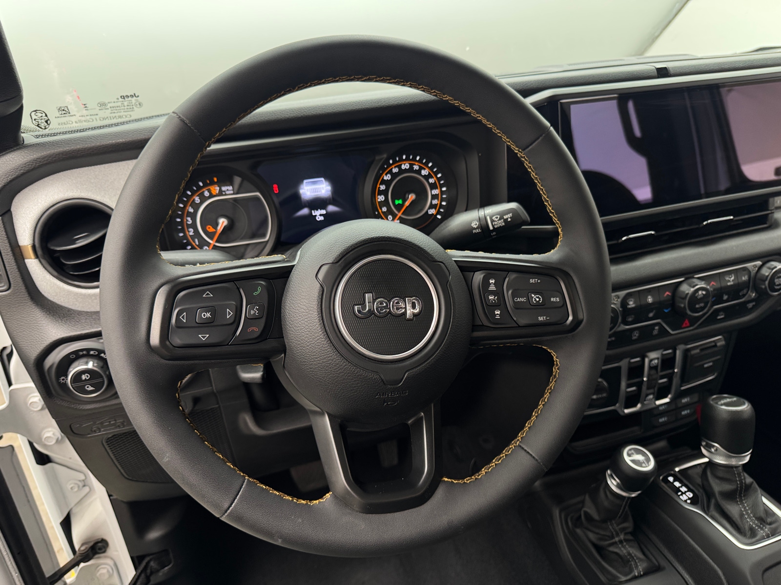 Thumbnail: 2024 Jeep Gladiator - 5