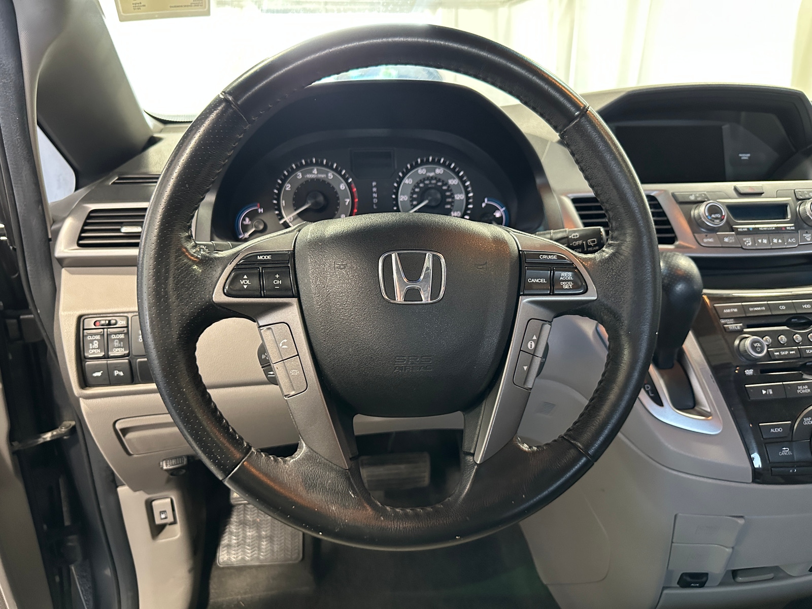 Thumbnail: 2012 Honda Odyssey - 4