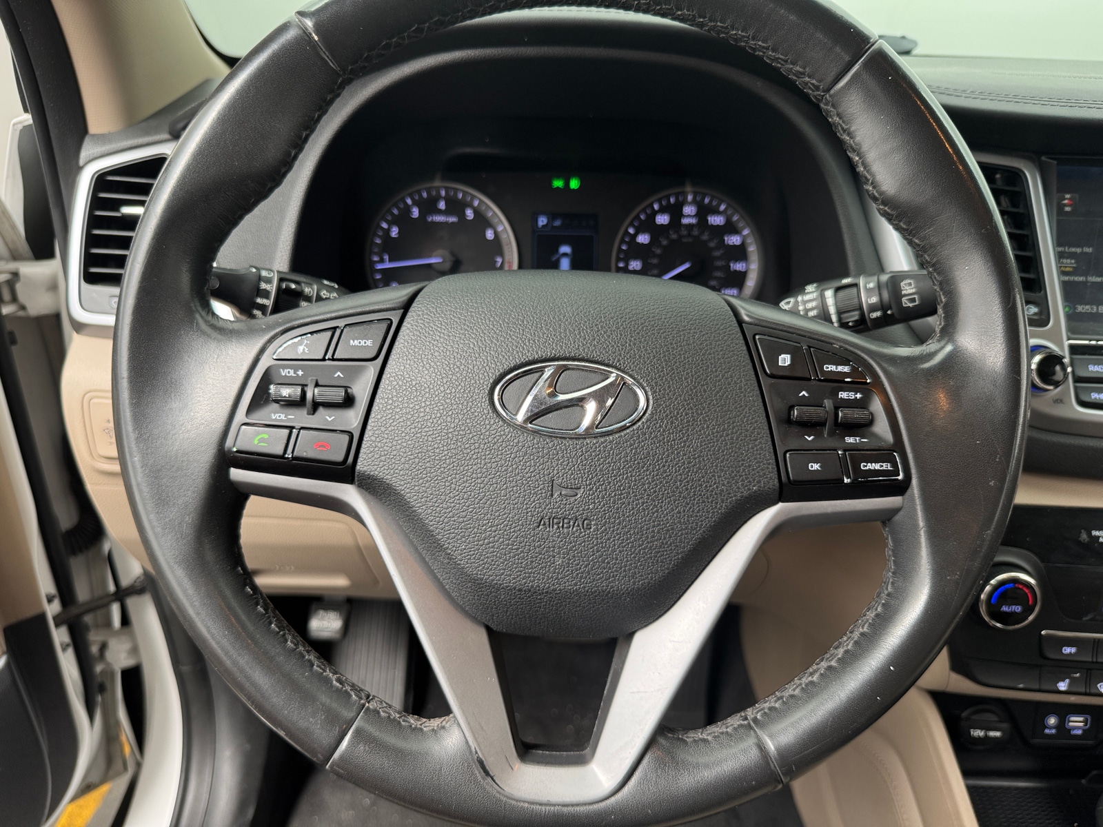 Thumbnail: 2017 Hyundai Tucson - 4