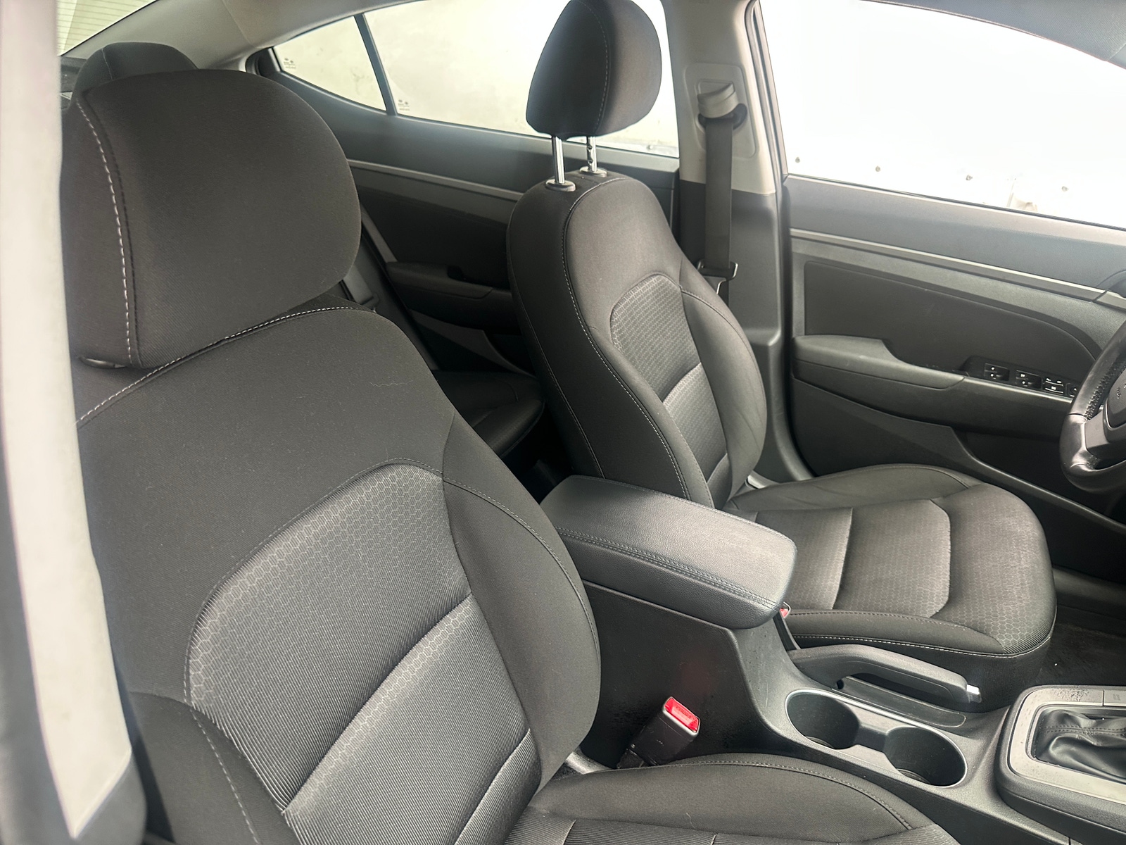 Thumbnail: 2017 Hyundai Elantra - 2