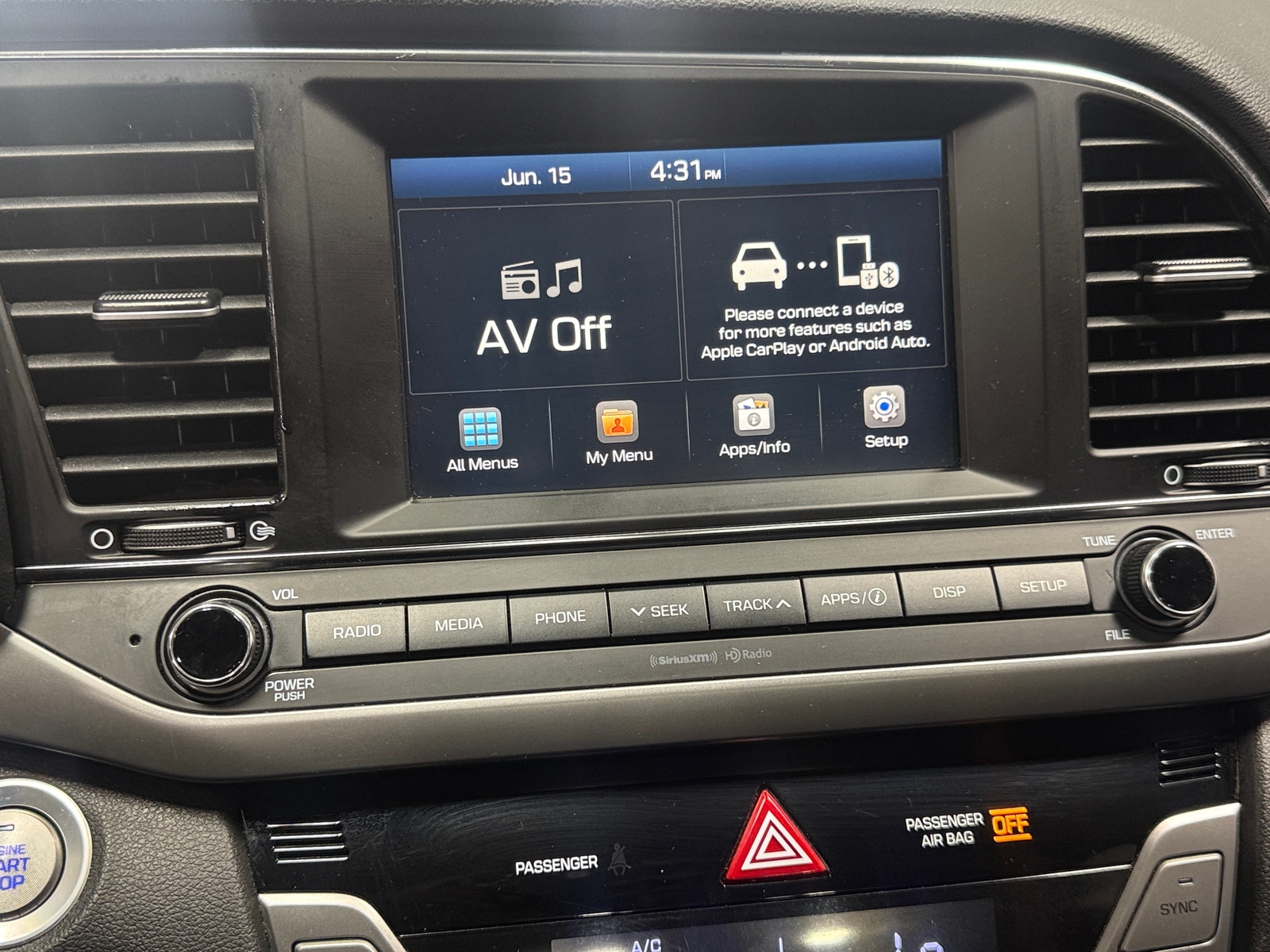 Thumbnail: 2017 Hyundai Elantra - 4