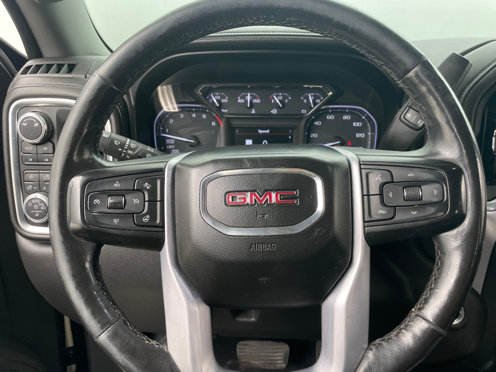 Thumbnail: 2019 GMC Sierra 1500 - 4