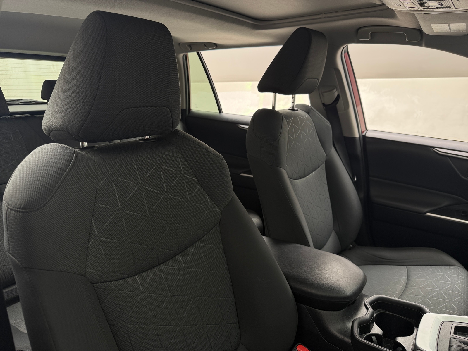 Thumbnail: 2021 Toyota RAV4 - 2