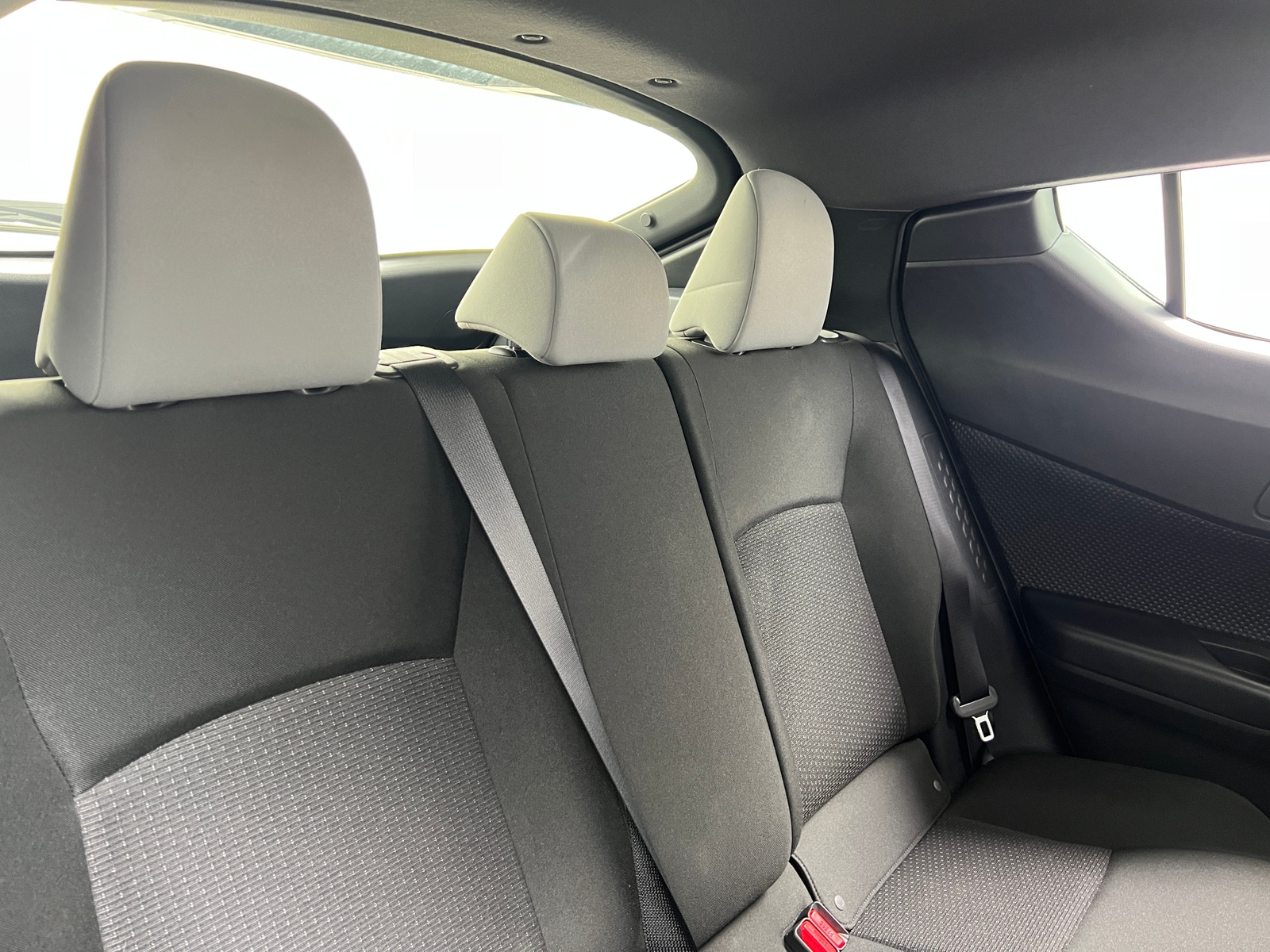 Thumbnail: 2019 Toyota C-HR - 6