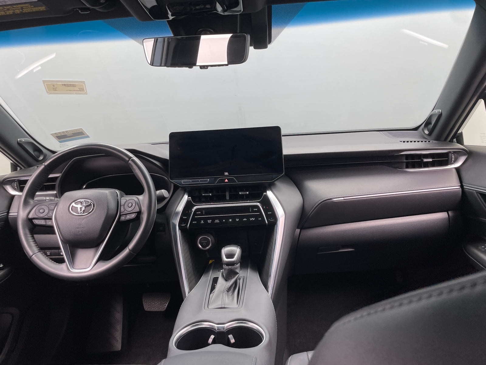 Thumbnail: 2024 Toyota Venza - 2