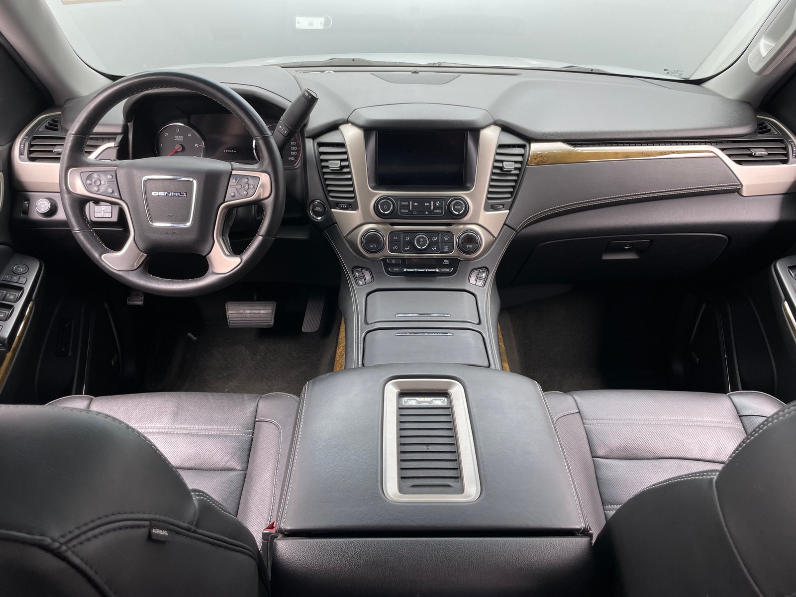 Thumbnail: 2016 GMC Yukon XL - 2