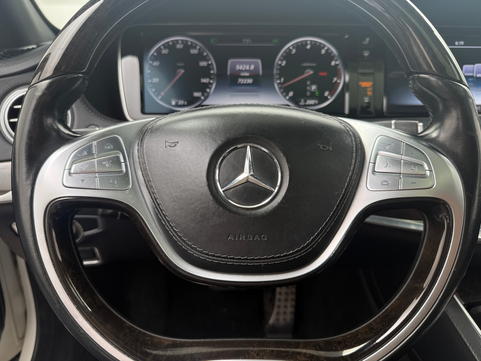 Thumbnail: 2017 Mercedes-Benz S-Class - 4